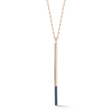 GRANT 18K GOLD AND BLUE SAPPHIRE BAR CHARM