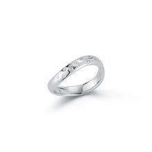 JULIAN PLATINUM AND DIAMOND WAVE RING