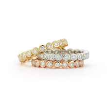 WF CLASSIC 18K BEZEL SET DIAMOND RING