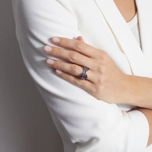KEYNES 18K SIGNATURE BLUE SAPPHIRE LARGE HEXAGON RING