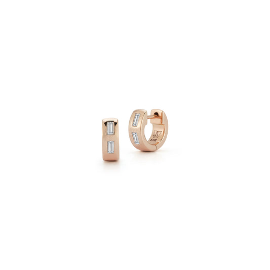 OTTOLINE 18K 2 BAGUETTE DIAMOND HUGGIE