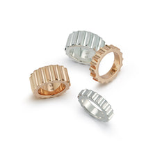 CII STERLING SILVER JUMBO FLUTED BAND RING
