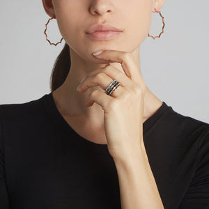 CLIVE 18K SCALLOPED HOOP EARRING