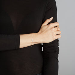 WF CLASSIC 18K GOLD AND DIAMOND BAR BRACELET