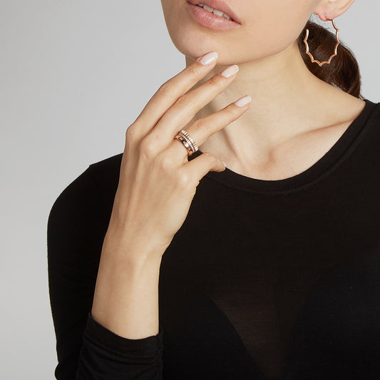 CLIVE 18K DIAMOND SCALLOPED HOOP EARRING